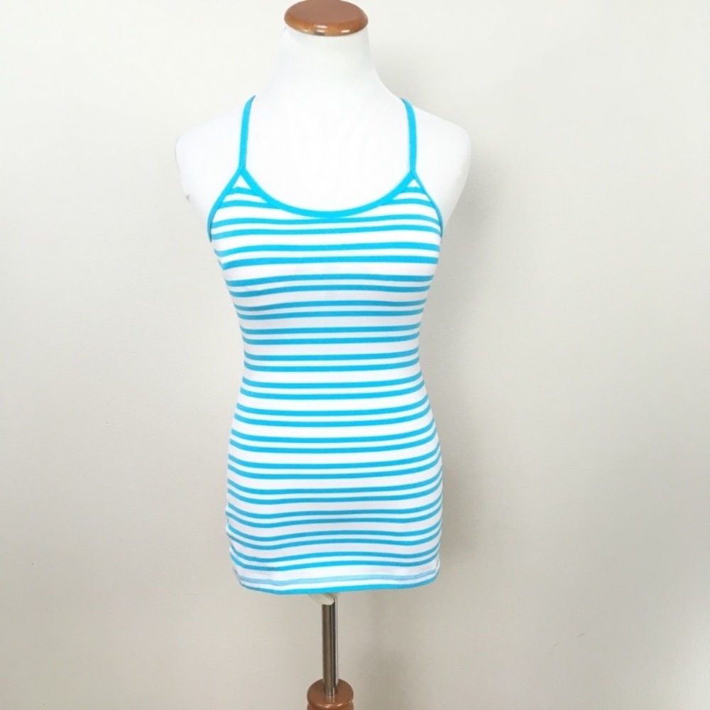 Lululemon Power Y Tank Racerback Periwinkle Stripe Blue White Top Women’s Sz 4